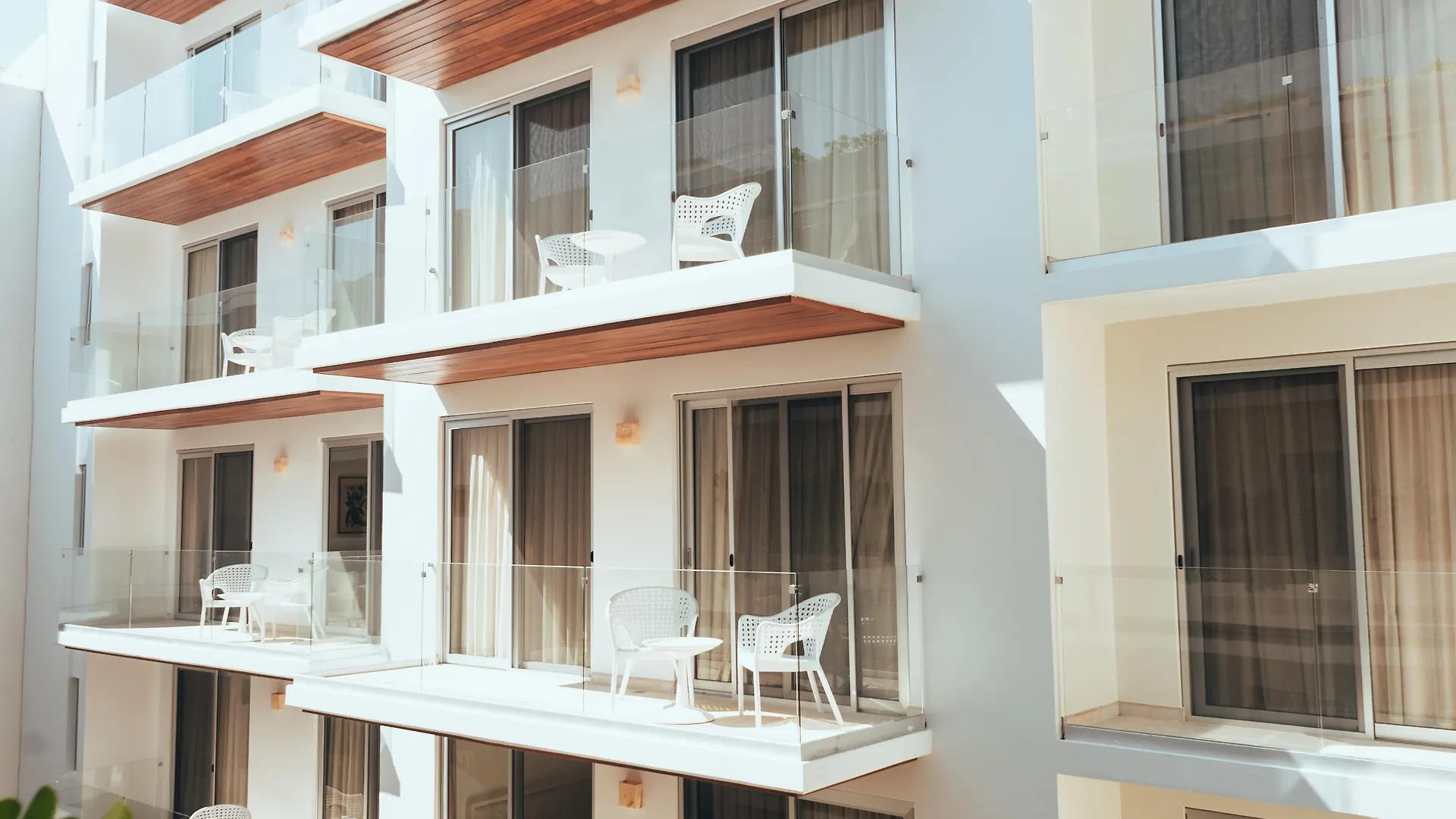 Antera Hotel & Residences Плая-дель-Кармен