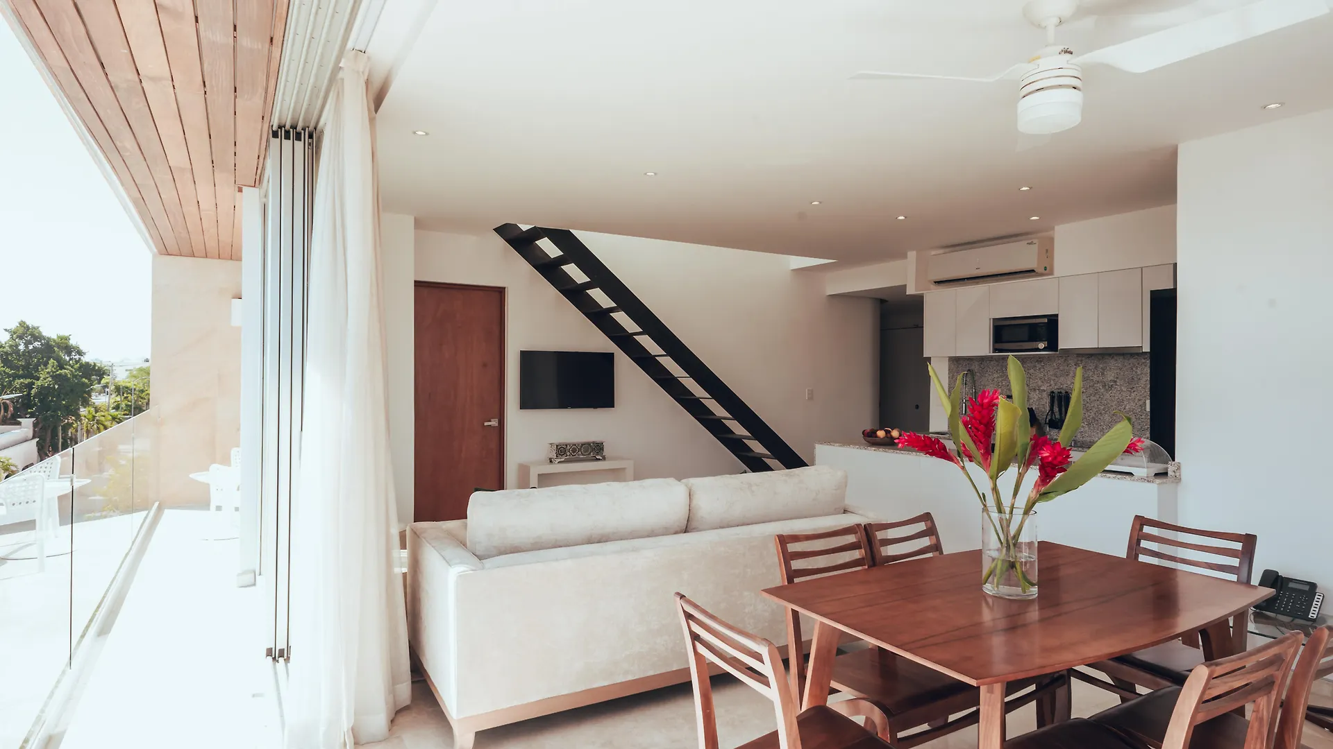 Antera Hotel & Residences Playa del Carmen
