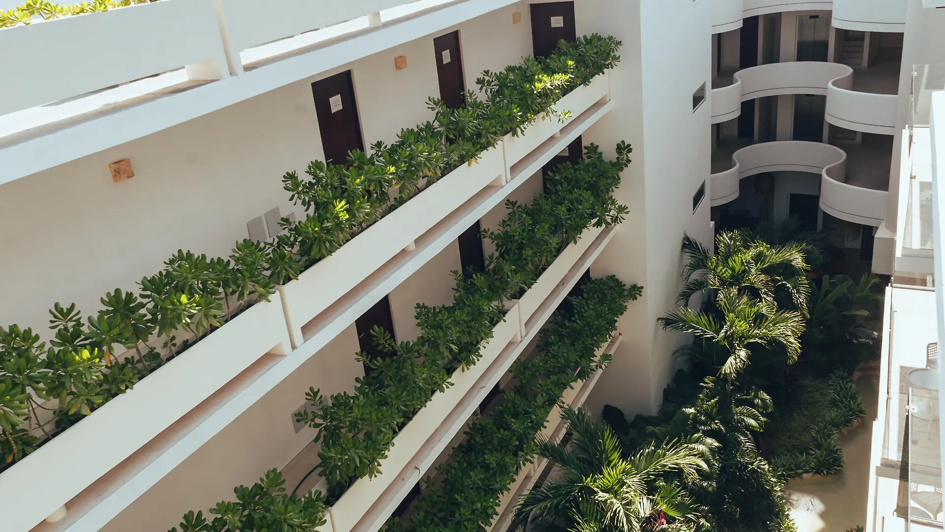 Antera Hotel & Residences Playa del Carmen